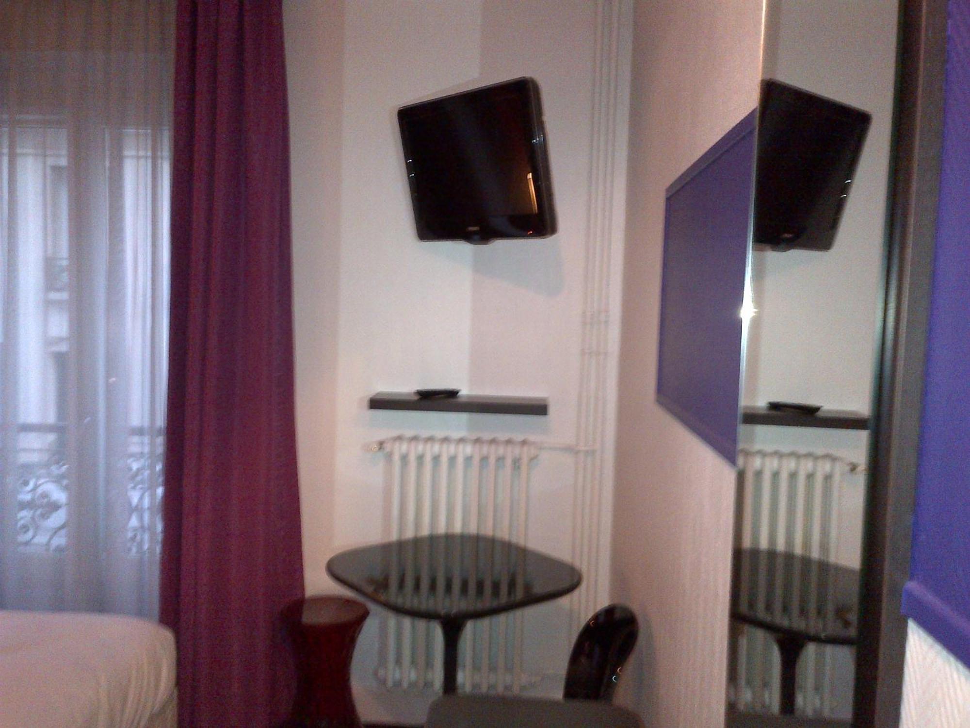 Ibis Styles Paris Pigalle Montmartre Экстерьер фото
