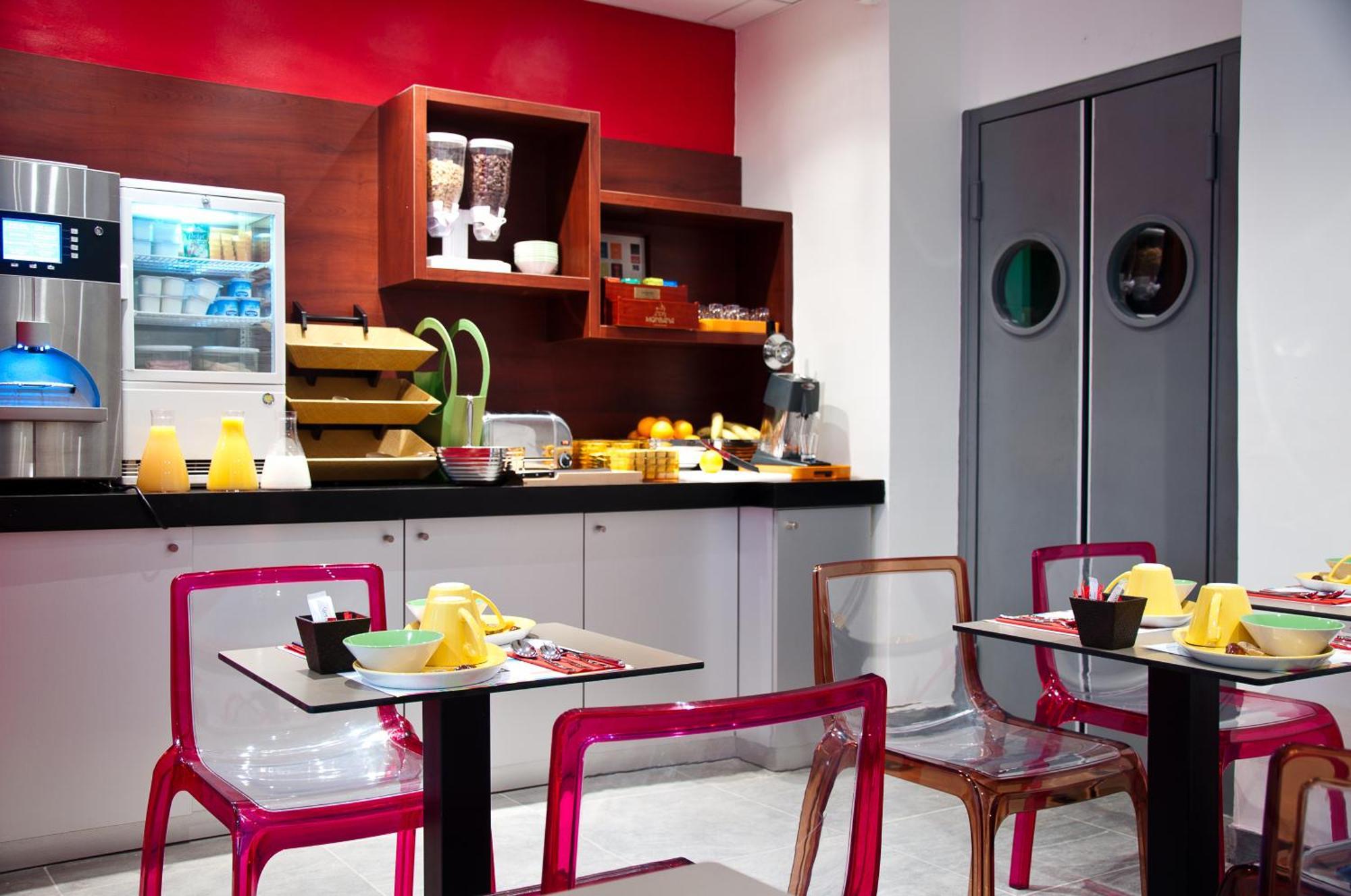 Ibis Styles Paris Pigalle Montmartre Экстерьер фото